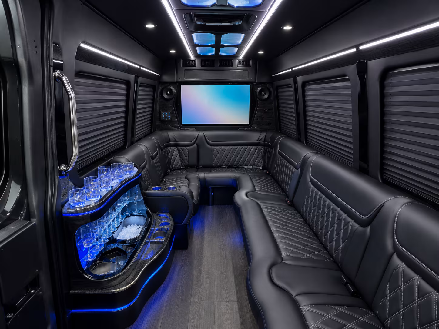 bus rentals for music festivals and outdoor concerts at napa valley wineries