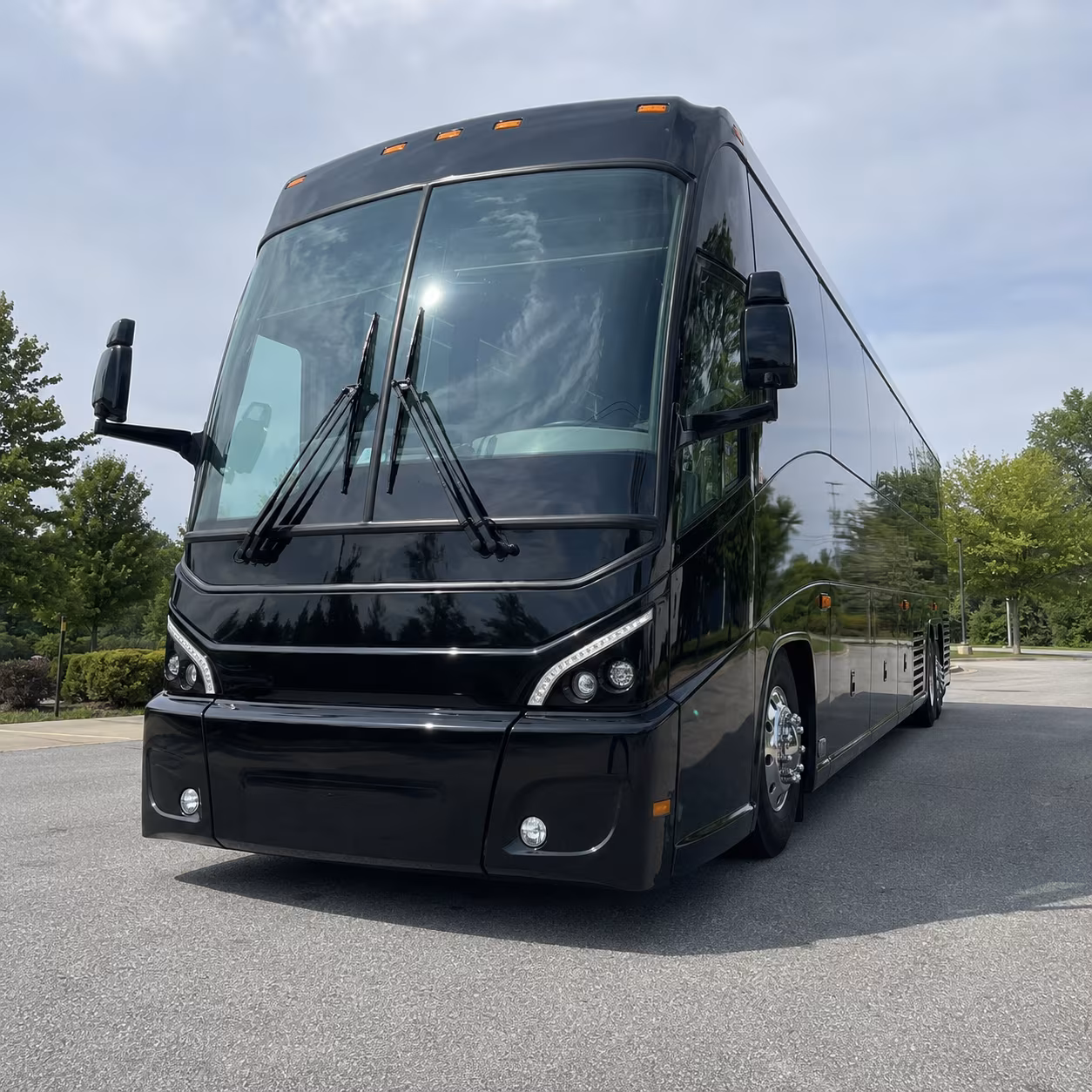 charter buses to bottlerock napa valley and memorial day weekend shows