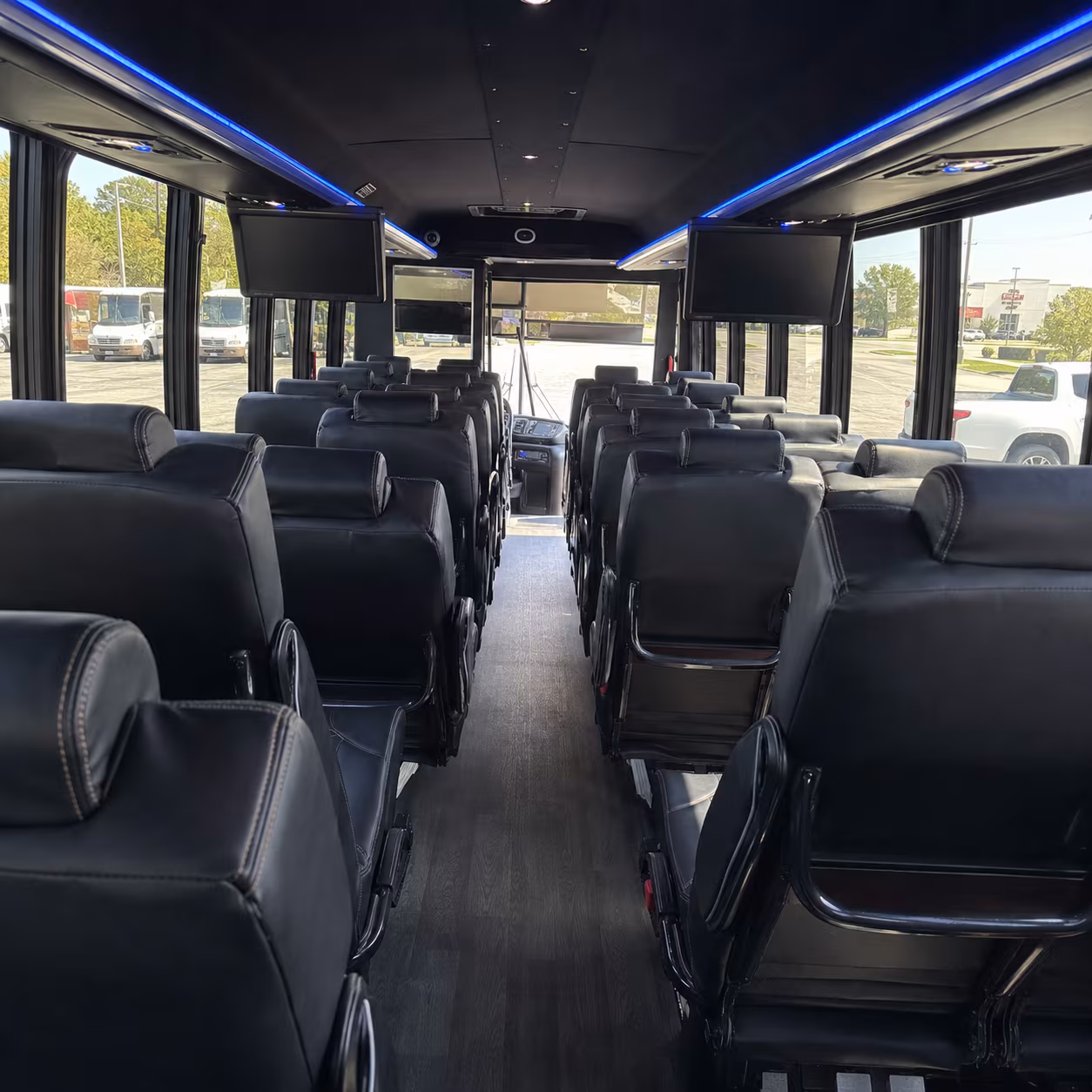 minibus rentals for small group wine tours around the silverado trail